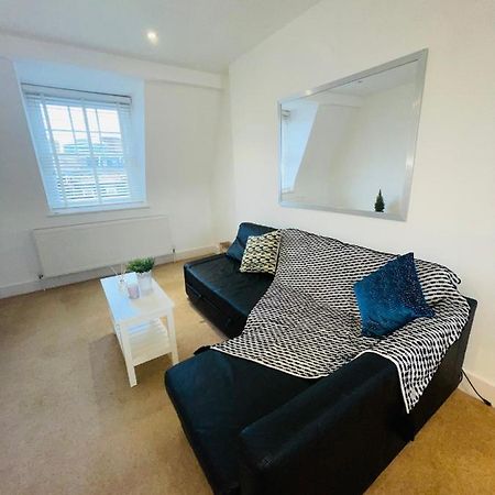 Marylebone 2 Bedroom Apartment! ลอนดอน ภายนอก รูปภาพ