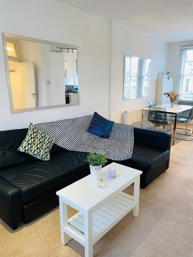 Marylebone 2 Bedroom Apartment! ลอนดอน ภายนอก รูปภาพ
